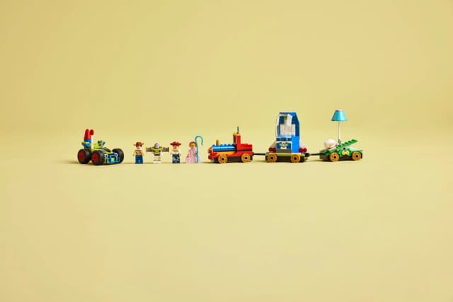 Toy Story Celebration Train & RC Car - Image 5
