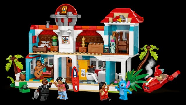 Lilo and Stitch Beach House - Image 5