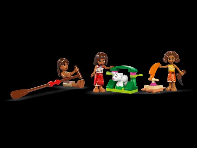 Moana's Adventure Canoe - Image 4