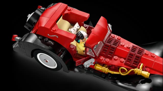 Cruella De Vil's Car - Image 13