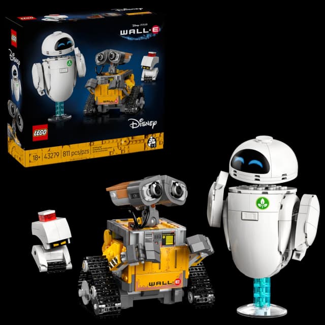 WALL-E and EVE - Image 8