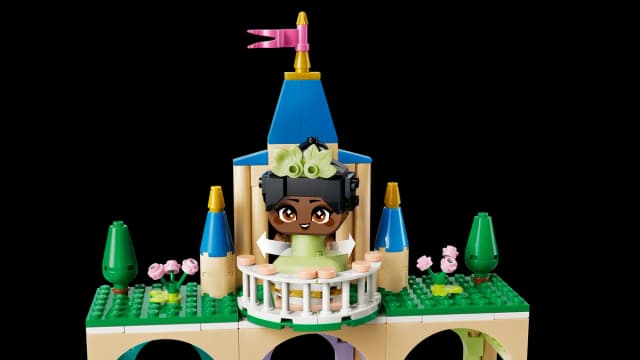 Mini Belle & Tiana with Castle - Image 11