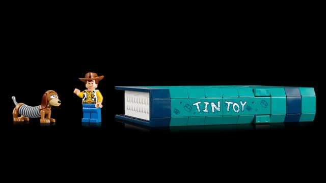 Toy Story Slinky Dog Bookends - Image 5