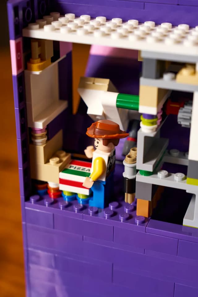 Toy Story Slinky Dog Bookends - Image 13