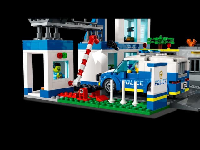 Police Station - Image 5