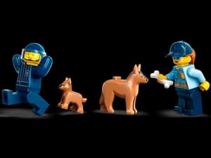 Mobile Police Dog Training