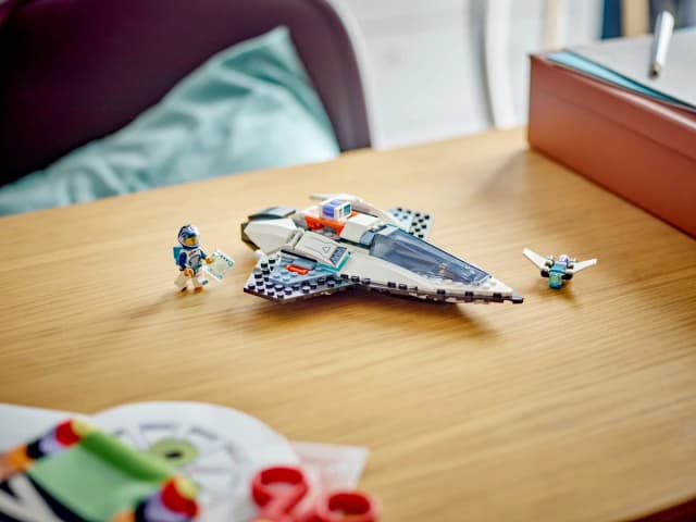 Interstellar Spaceship - Image 7