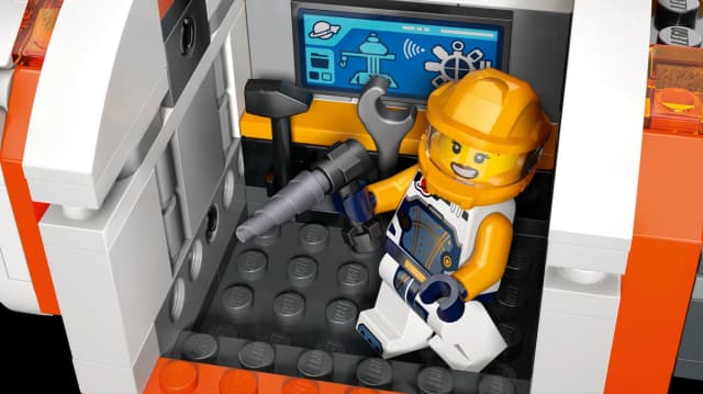 Modular Space Station - Image 11