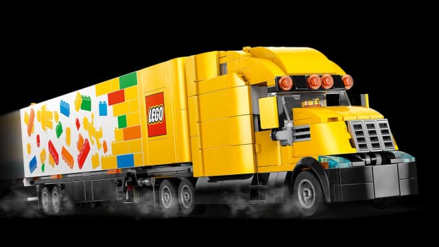 Yellow Delivery Truck - Image 6