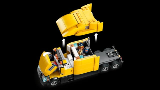 Yellow Delivery Truck - Image 10