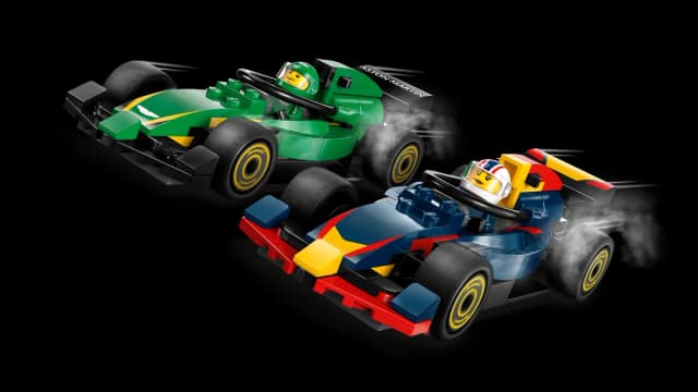 F1® Truck with RB20 & AMR24 F1® Cars - Image 6