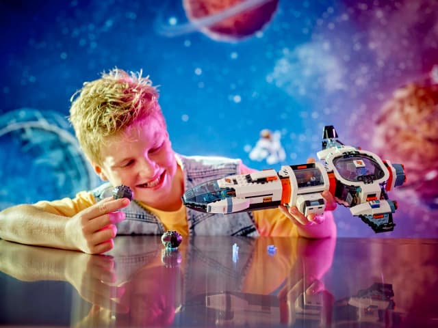Modular Galactic Spaceship - Image 4