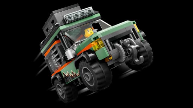 Off-Road 4x4 Mountain Truck - Image 11