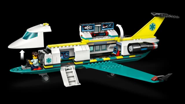 Emergency Air Ambulance Airplane - Image 11