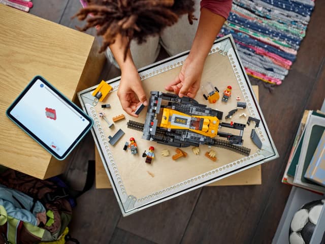 Yellow Bulldozer - Image 10
