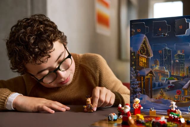 Advent Calendar 2025 - Image 9