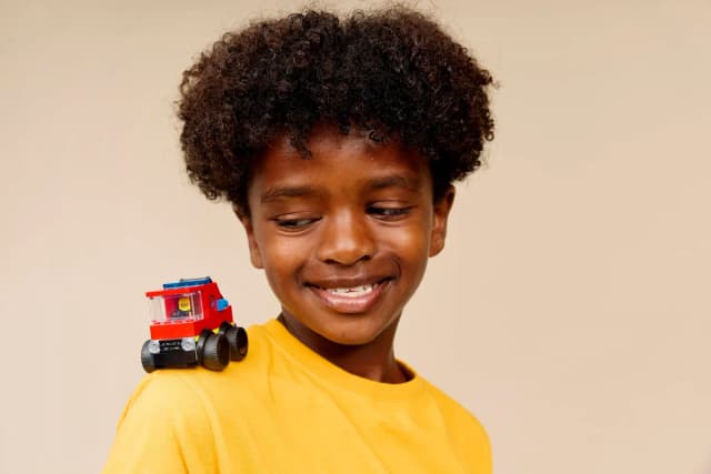 Rides – Fire Truck - Image 4