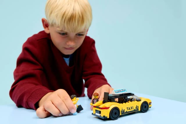 Yellow Taxi - Image 4