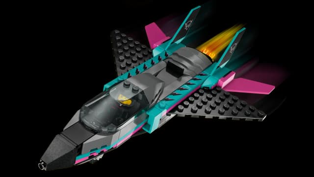 Jet vs. Car - Image 9