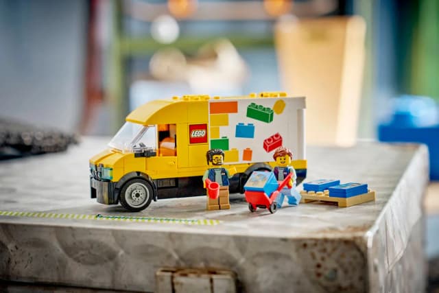 The LEGO® Van - Image 6