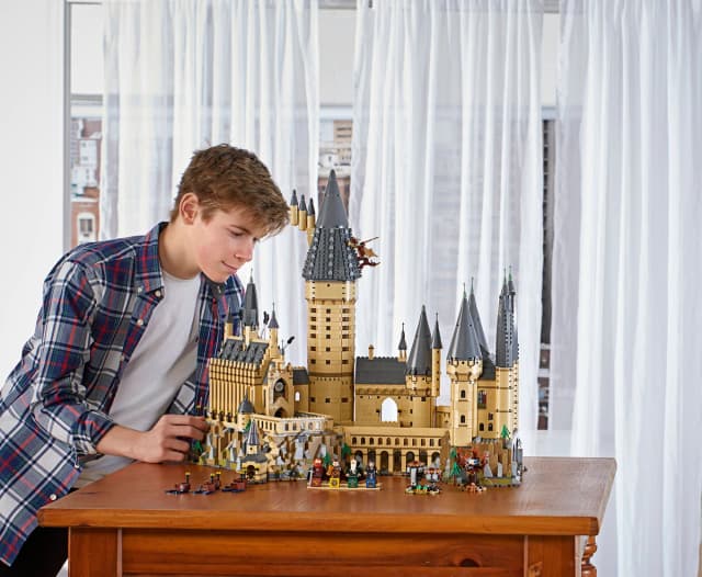 Hogwarts™ Castle - Image 8