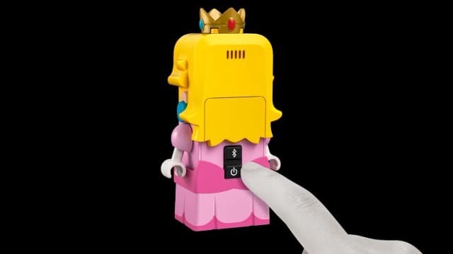 Adventures with Interactive LEGO® Peach™ - Image 8