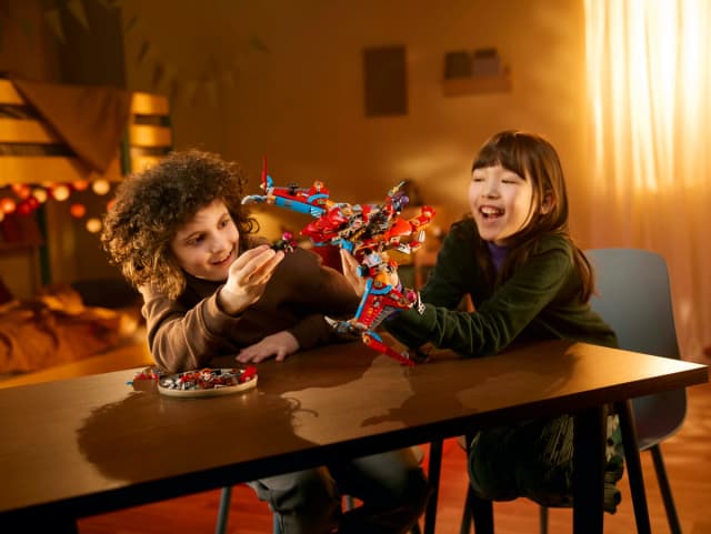 Cooper's Robot Dinosaur C-Rex - Image 8