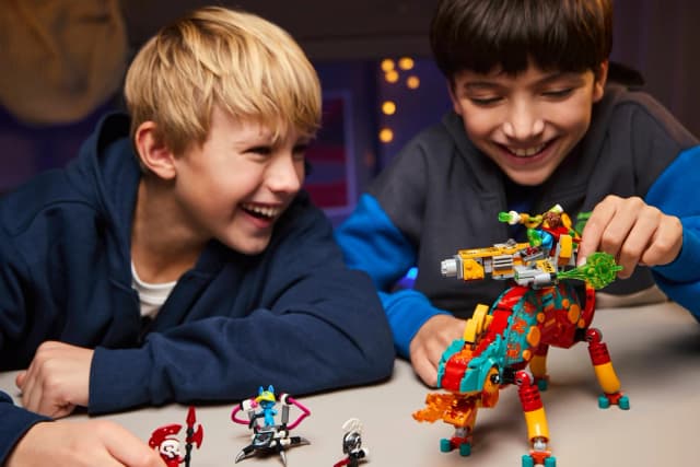 Mateo's Fire Chameleon - Image 3