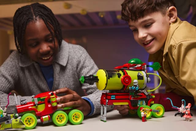 Mateo's Spray Paint Truck - Image 9