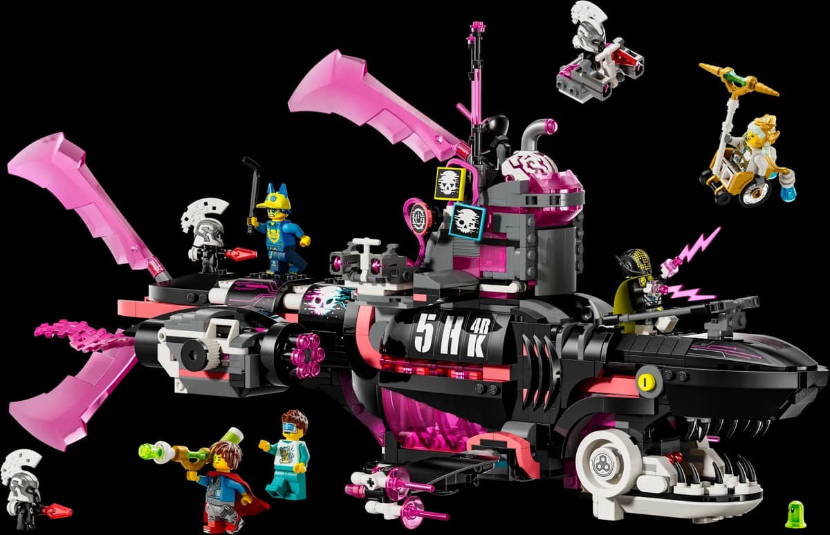 Nightmare Shark Submarine