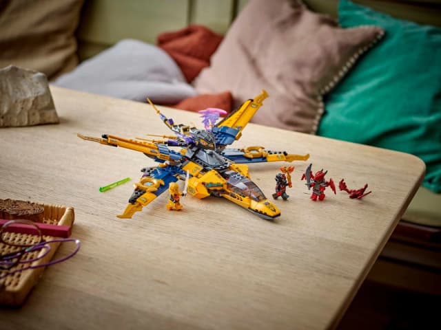 Ras and Arin's Super Storm Jet - Image 4