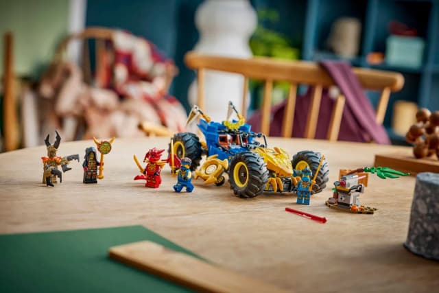 Jay's Transforming Car - Image 6