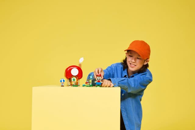 Party at Toad's House - Image 6