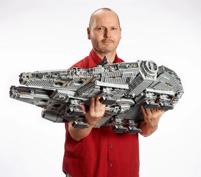 Millennium Falcon™ - Image 13