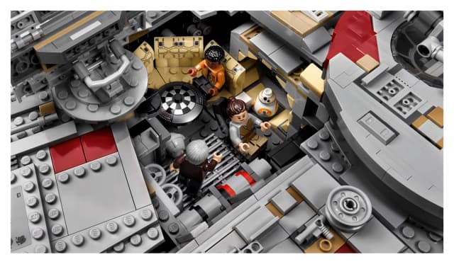 Millennium Falcon™ - Image 16