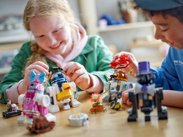 Creative Play Droid™ Builder - Image 9