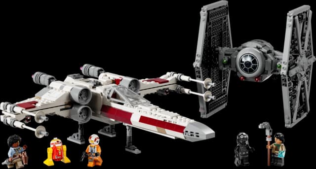 TIE Fighter & X-Wing Mash-up - Image 1