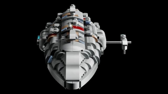 Home One Starcruiser - Image 9
