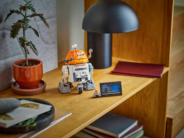 Chopper (C1-10P)™ Astromech Droid - Image 5