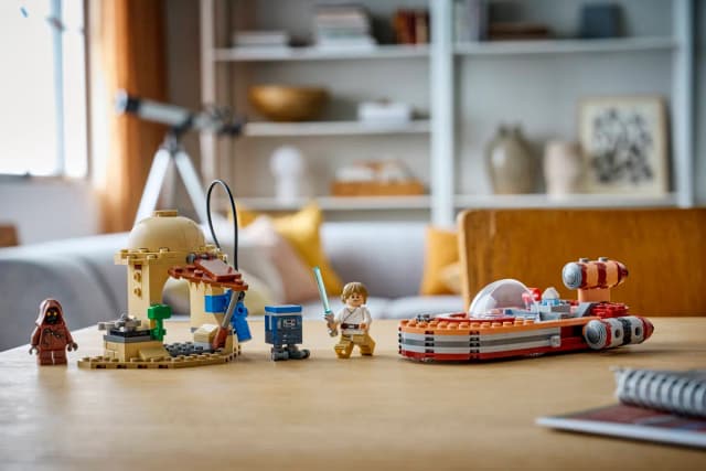 SMART Play™: Luke's Landspeeder™ - Image 8