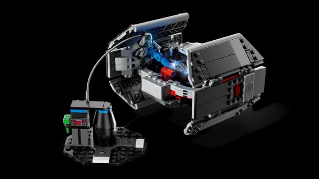 SMART Play™: Darth Vader's TIE Fighter™ - Image 12