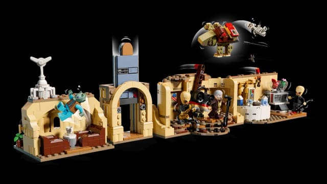SMART Play™: Mos Eisley Cantina™ - Image 12
