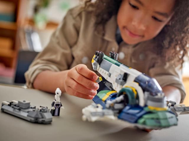 Jango Fett's Starship - Image 10