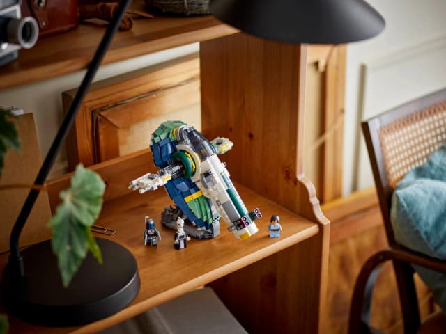 Jango Fett's Starship - Image 11