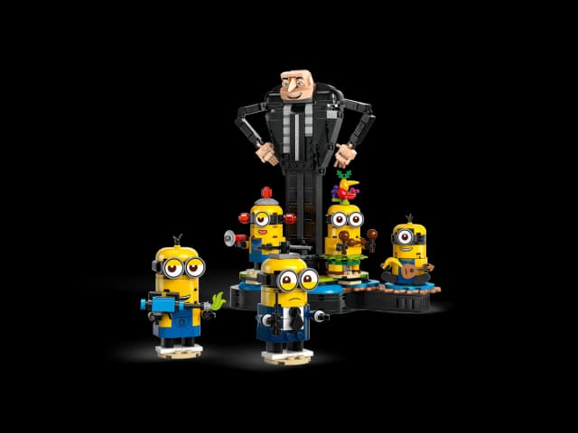 Brick-Built Gru and Minions - Image 5