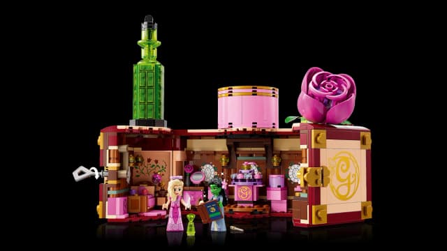 Glinda & Elphaba's Dormitory - Image 6