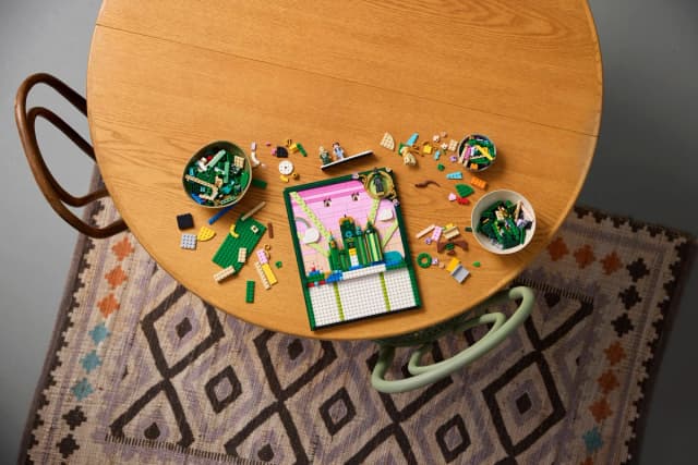 Emerald City Wall Art - Image 4