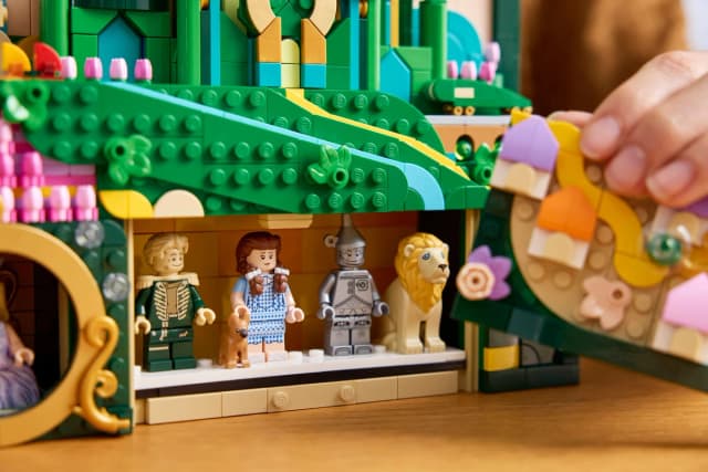 Emerald City Wall Art - Image 3
