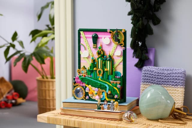 Emerald City Wall Art - Image 10