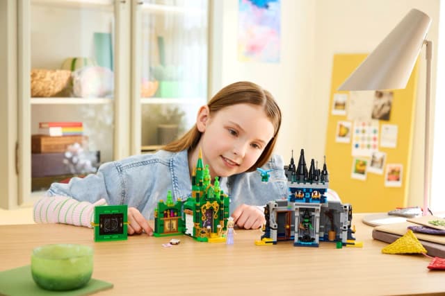Emerald City & Kiamo Ko Castle - Image 3